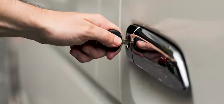 Why Choose Our Auto Locksmith Team in East Cleveland, OH?