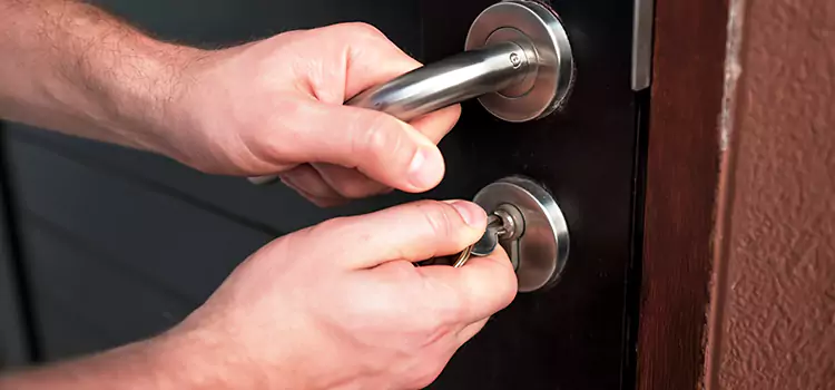 Pella Storm Door Lock Body Replacement East Cleveland